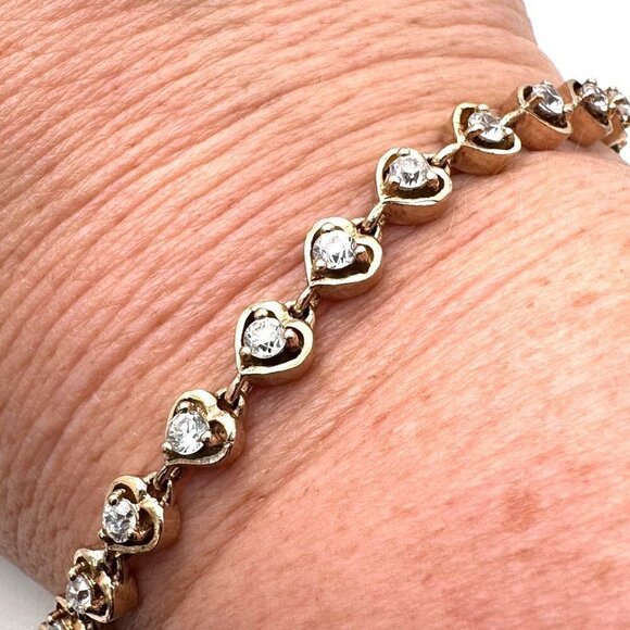 Womens Bracelet Gold Over Sterling Silver Cubic Zirconia Heart Design 7 Inch - Picture 1 of 7